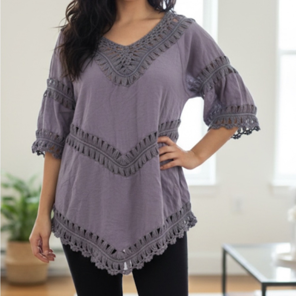 Vivid Importers top